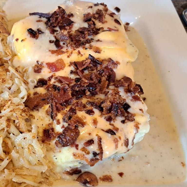 Spicy Chili Delights: A Flavorful American Brunch